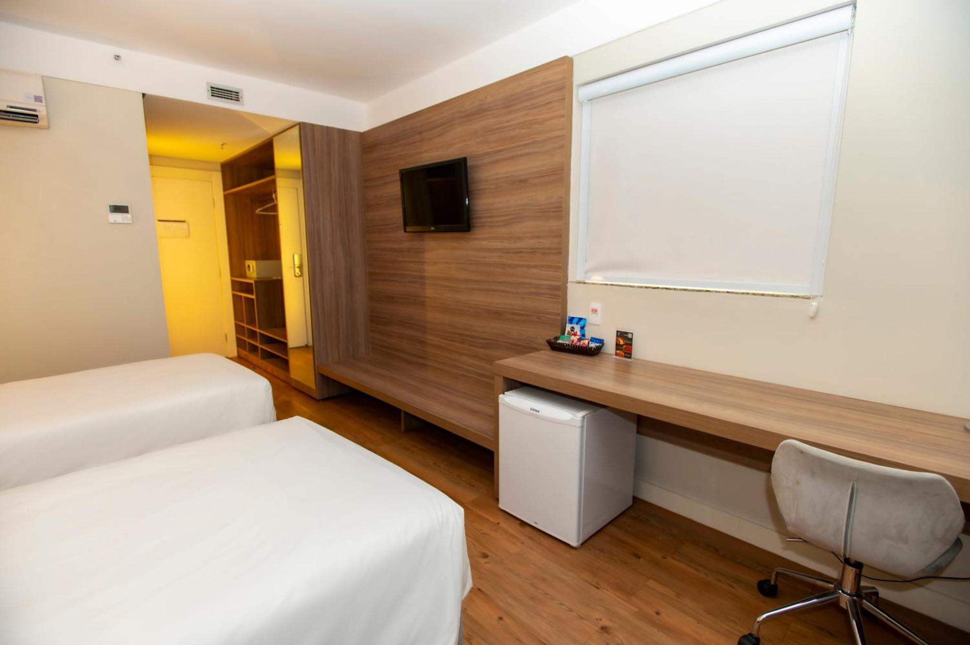 Delmond Hotel Cuiaba  Exterior photo